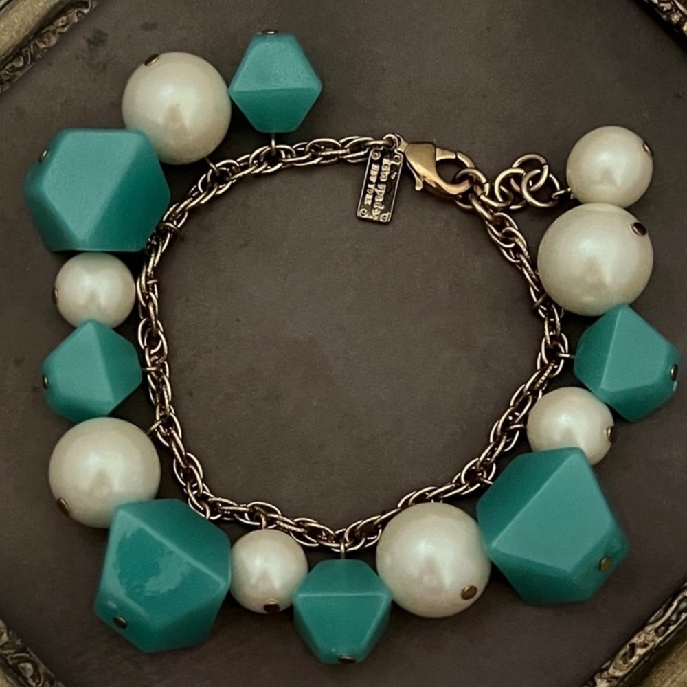 KATE SPADE • It Takes All Sorts Mint Pearl Bracelet - Picture 3 of 3